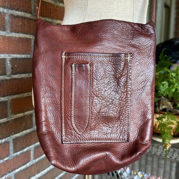 Vintage Tanners Creek dark brown leather lightweight crossbody bag/purse - Picture 3 of 7